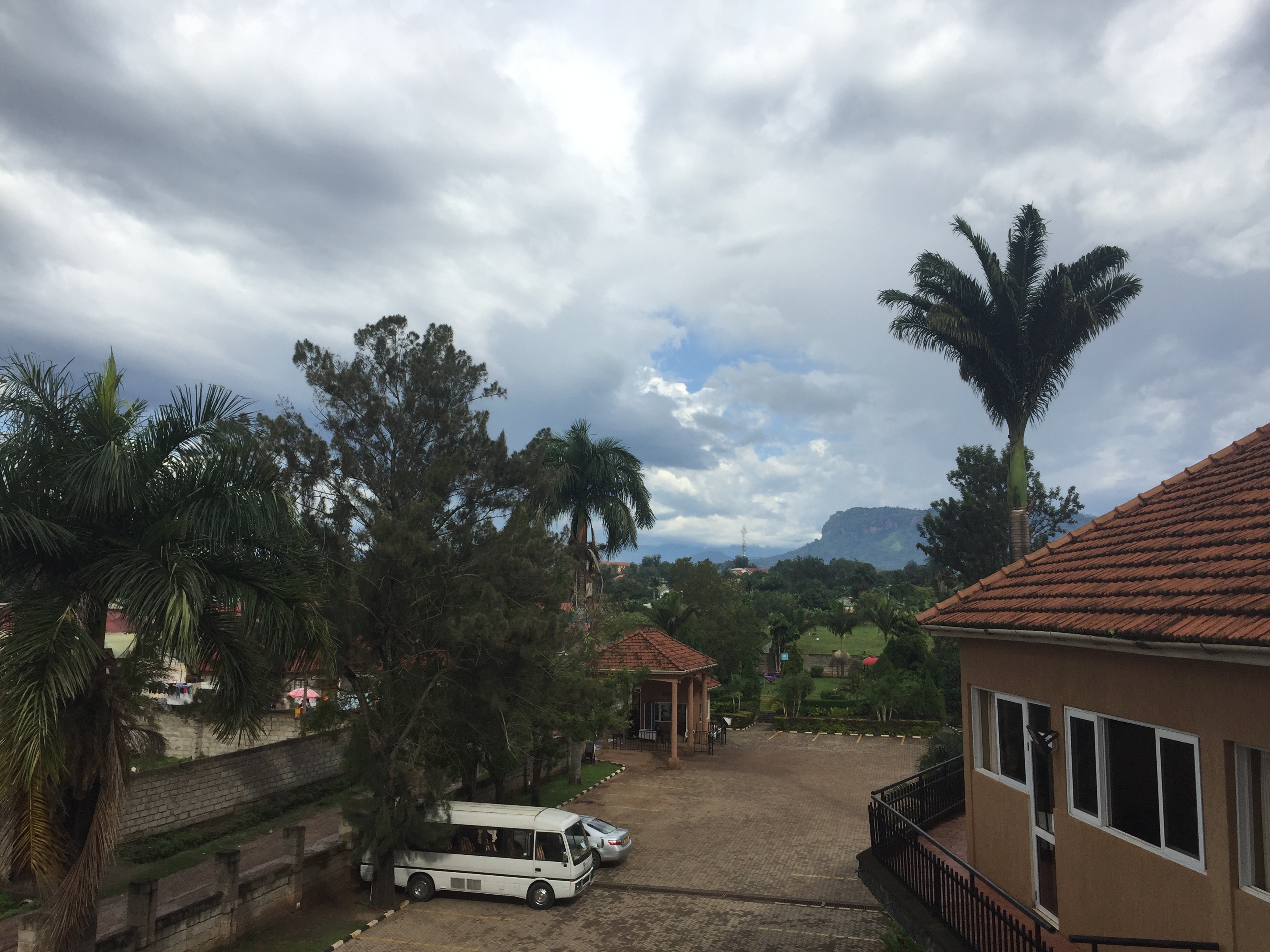 71A8AC2A-A184-4035-9704-52A4AF318C37